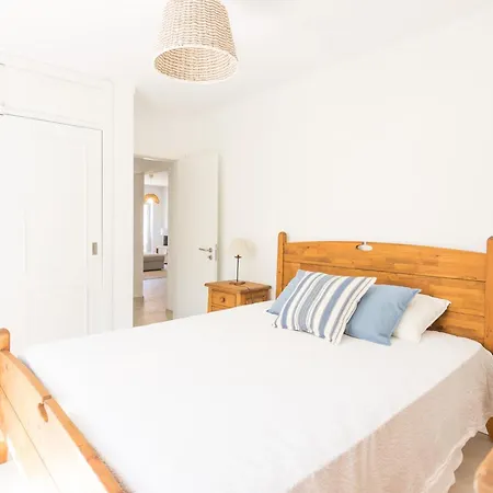 Moon House * פראייה דה לורינייה